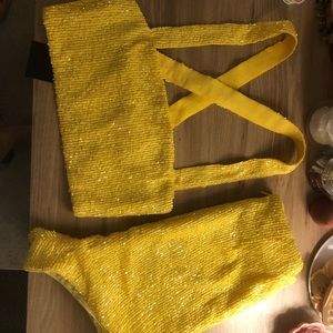 NBD SET IN YELLOW NEW WITH TAGS